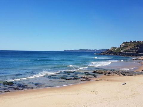 Arena Luxury Beachfront Apartment - E Caravan Parks 12