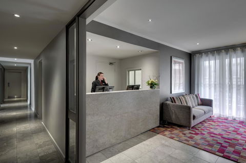 Adina Apartment Hotel Chippendale - E Caravan Parks 4