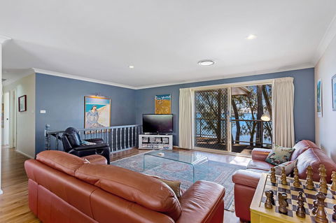 Foreshore Drive, 123, Sandranch - E Caravan Parks 5