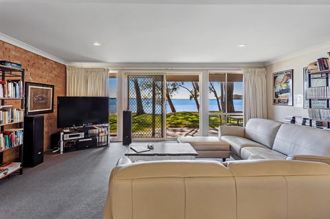 Foreshore Drive, 123, Sandranch - E Caravan Parks 2