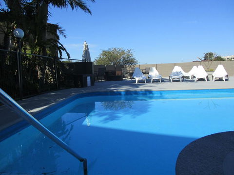 South Seas Motel - E Caravan Parks 6