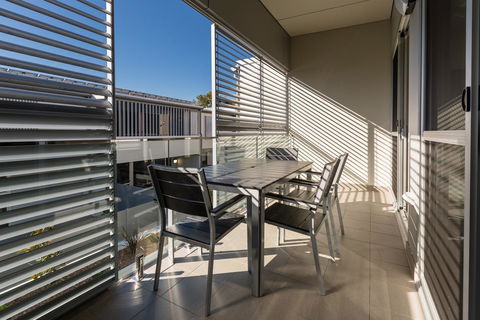 Hamilton Executive Apartments - E Caravan Parks 15
