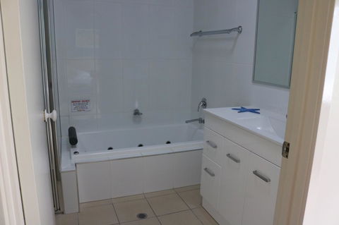 Beaches Apartments Merimbula - E Caravan Parks 1