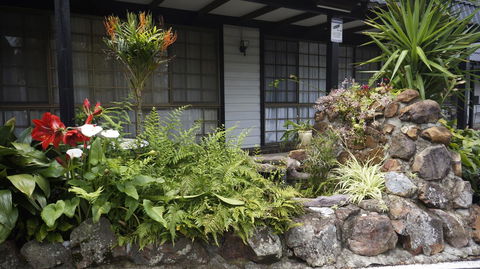 Highway Motor Inn Taree - E Caravan Parks 40