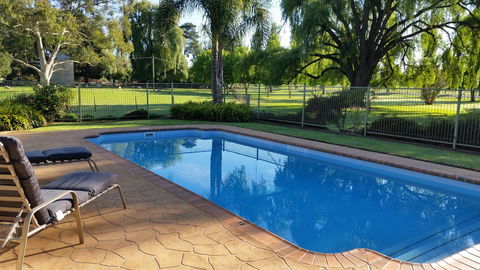 Moruya Motel - E Caravan Parks 31