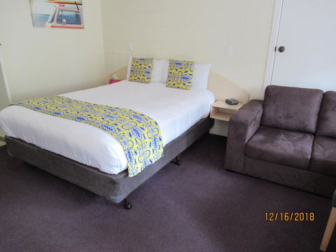 Moruya Motel - E Caravan Parks 21