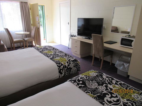 Moruya Motel - E Caravan Parks 11