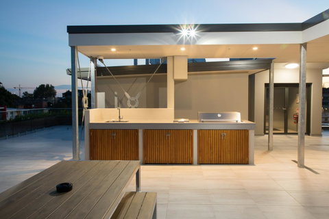 Studio 8 Residences - Adults Only - E Caravan Parks 10