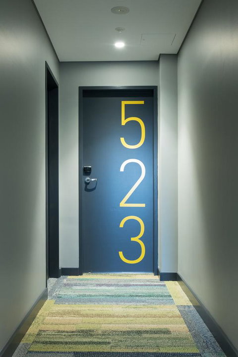 Studio 8 Residences - Adults Only - E Caravan Parks 20