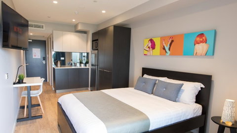 Studio 8 Residences - Adults Only - E Caravan Parks 1
