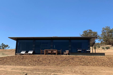 Belisi Farmstay Cottage - E Caravan Parks 3