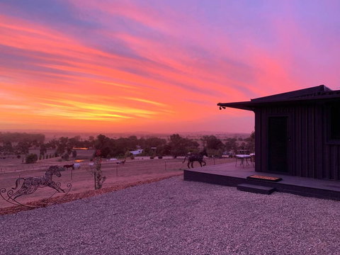 Belisi Farmstay Cottage - E Caravan Parks 21