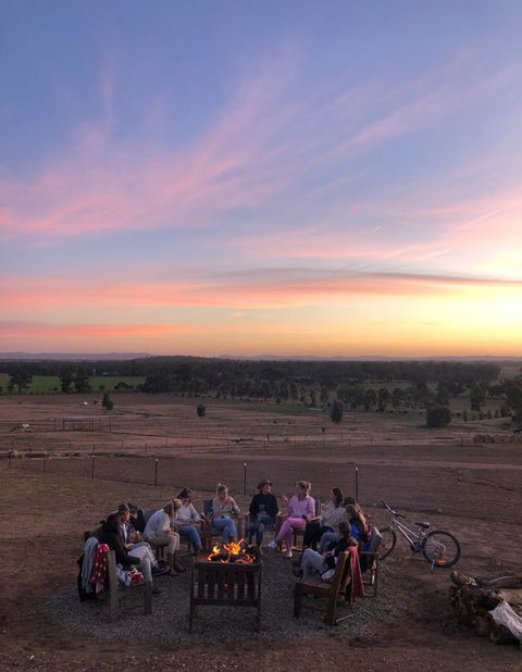 Belisi Farmstay Cottage - E Caravan Parks 2