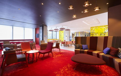 Holiday Inn Express Sydney Macquarie Park, An IHG Hotel - E Caravan Parks 16