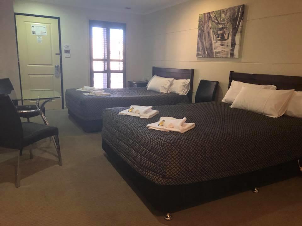 Balranald NSW E Caravan Parks