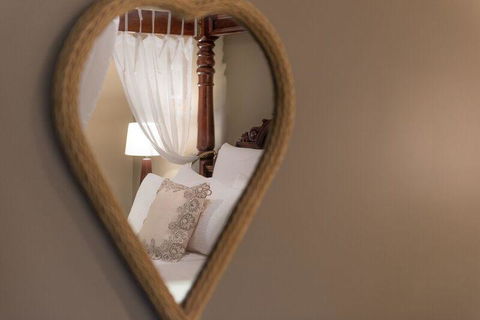 Mountainside B & B - E Caravan Parks 23