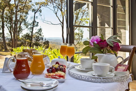 Mountainside B & B - E Caravan Parks 12