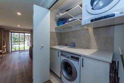 Horizons Retreat & Golf, Villa 133 - E Caravan Parks 15