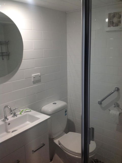 Hideaway Holiday Apartments - E Caravan Parks 24