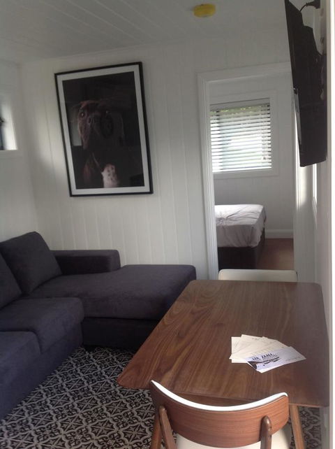 Hideaway Holiday Apartments - E Caravan Parks 12