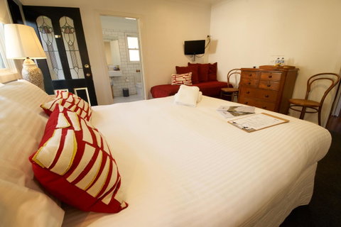 The Bronte Boutique Hotel - E Caravan Parks 7