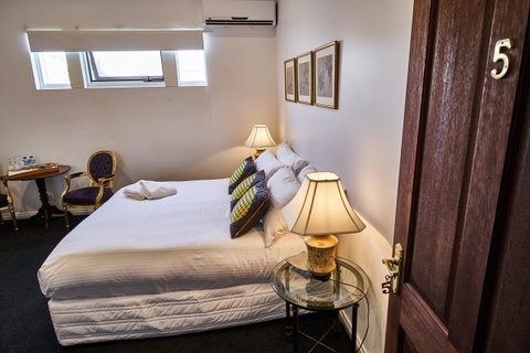 The Bronte Boutique Hotel - E Caravan Parks 35