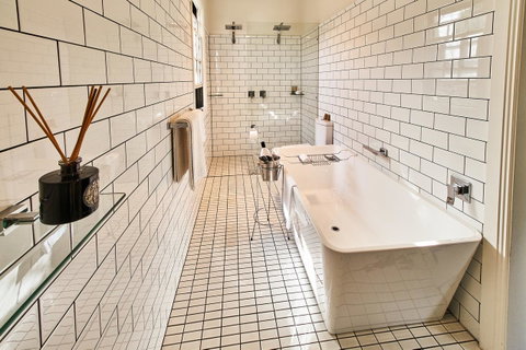 The Bronte Boutique Hotel - E Caravan Parks 20
