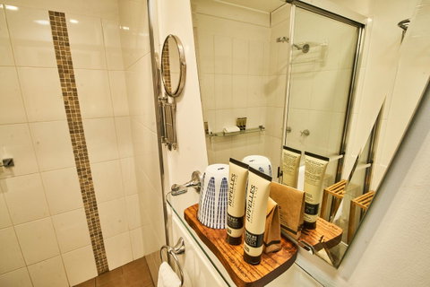 The Bronte Boutique Hotel - E Caravan Parks 27