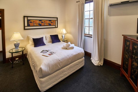 The Bronte Boutique Hotel - E Caravan Parks 39