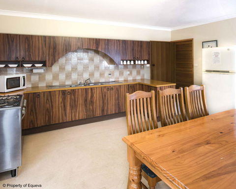 Villa Blue - E Caravan Parks 10