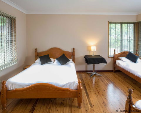 Villa Blue - E Caravan Parks 6