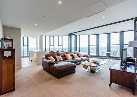 180Â° Water View Three Bedroom (wooden Furniture) - E Caravan Parks 0