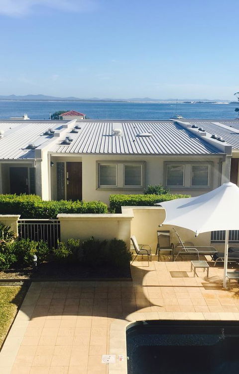 Seaspray Villa 5 - E Caravan Parks 0