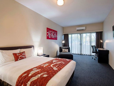 Mercure Kakadu Crocodile - E Caravan Parks 36