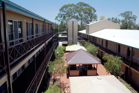 Stay At Alice Springs Hotel - E Caravan Parks 7