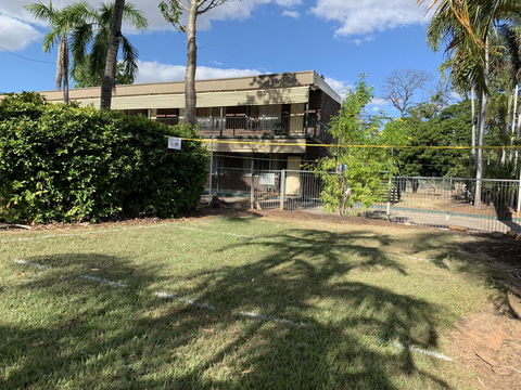Pine Tree Motel - E Caravan Parks 6
