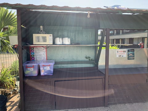 Pine Tree Motel - E Caravan Parks 5