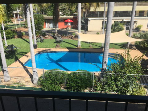Pine Tree Motel - E Caravan Parks 7
