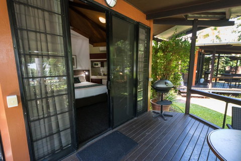Palms City Resort - E Caravan Parks 28