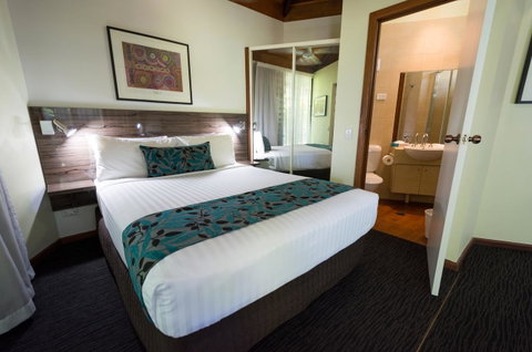 Palms City Resort - E Caravan Parks 44