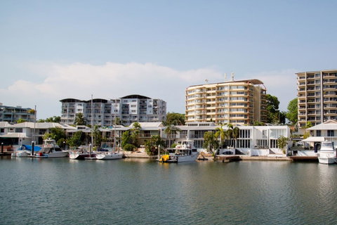 Cullen Bay Resorts - E Caravan Parks 15