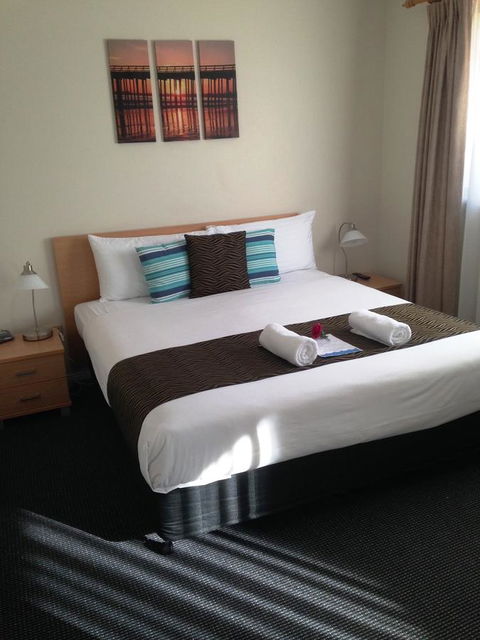 Beaches Serviced Apartments - E Caravan Parks 40