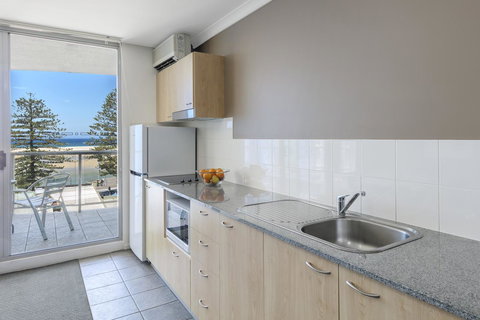 Nesuto The Entrance - E Caravan Parks 8