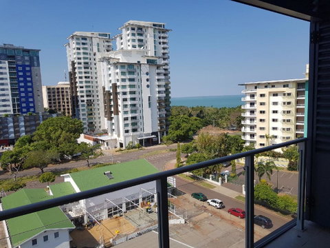 Darwin-Ocean Views, Tropical Getaway, Pool & Aircon - E Caravan Parks 20