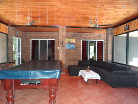 DARWIN'S SHADY ACRES RETREAT - E Caravan Parks 17