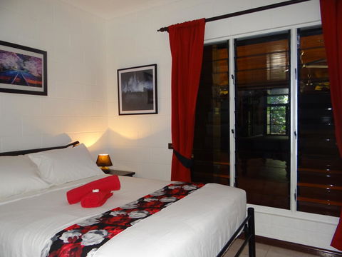 DARWIN'S SHADY ACRES RETREAT - E Caravan Parks 36