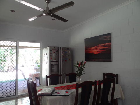 DARWIN'S SHADY ACRES RETREAT - E Caravan Parks 25