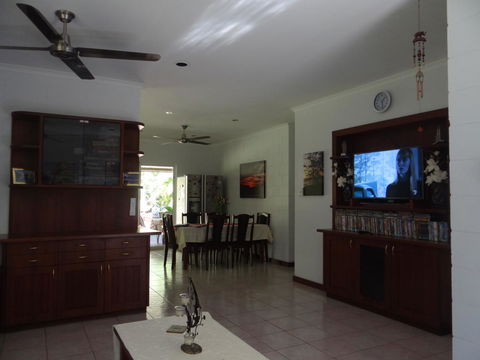 DARWIN'S SHADY ACRES RETREAT - E Caravan Parks 20