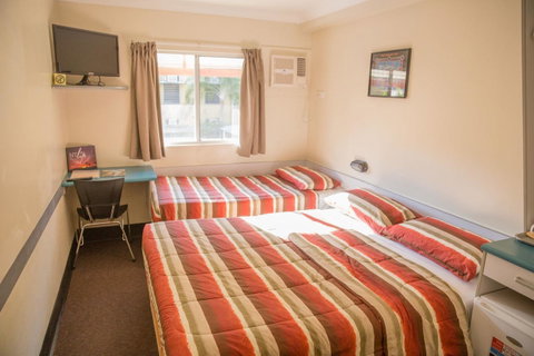 Value Inn - E Caravan Parks 5
