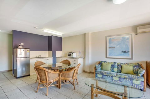 Nelson Bay Breeze - E Caravan Parks 26